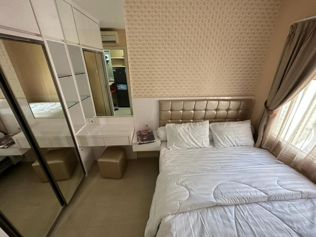 Madison Park Apartment Near Mall Central Park Джакарта Экстерьер фото